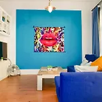 NEW zentral in City Fast Wifi Netflix modern bis 8 Pers