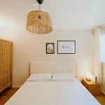 Parklounge Apartment In Historic Villa