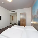 B&B Hotel Berlin City-Ost