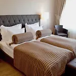 Hotel Vier Jahreszeiten Berlin City