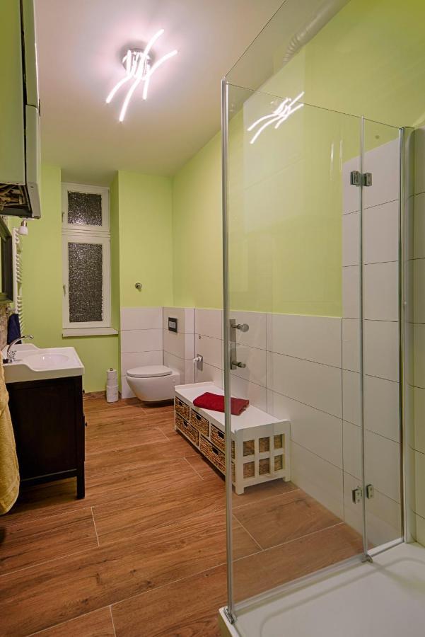Ruhige In Kreuzberg Apartment