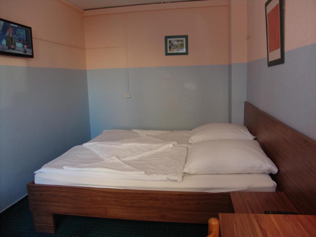 Ansbach Am Kadewe 3*