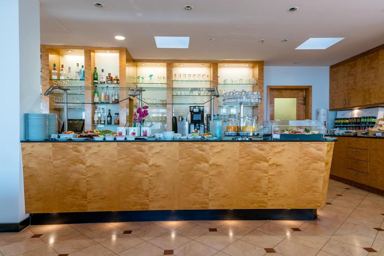 Schlosspark Hotel 4*
