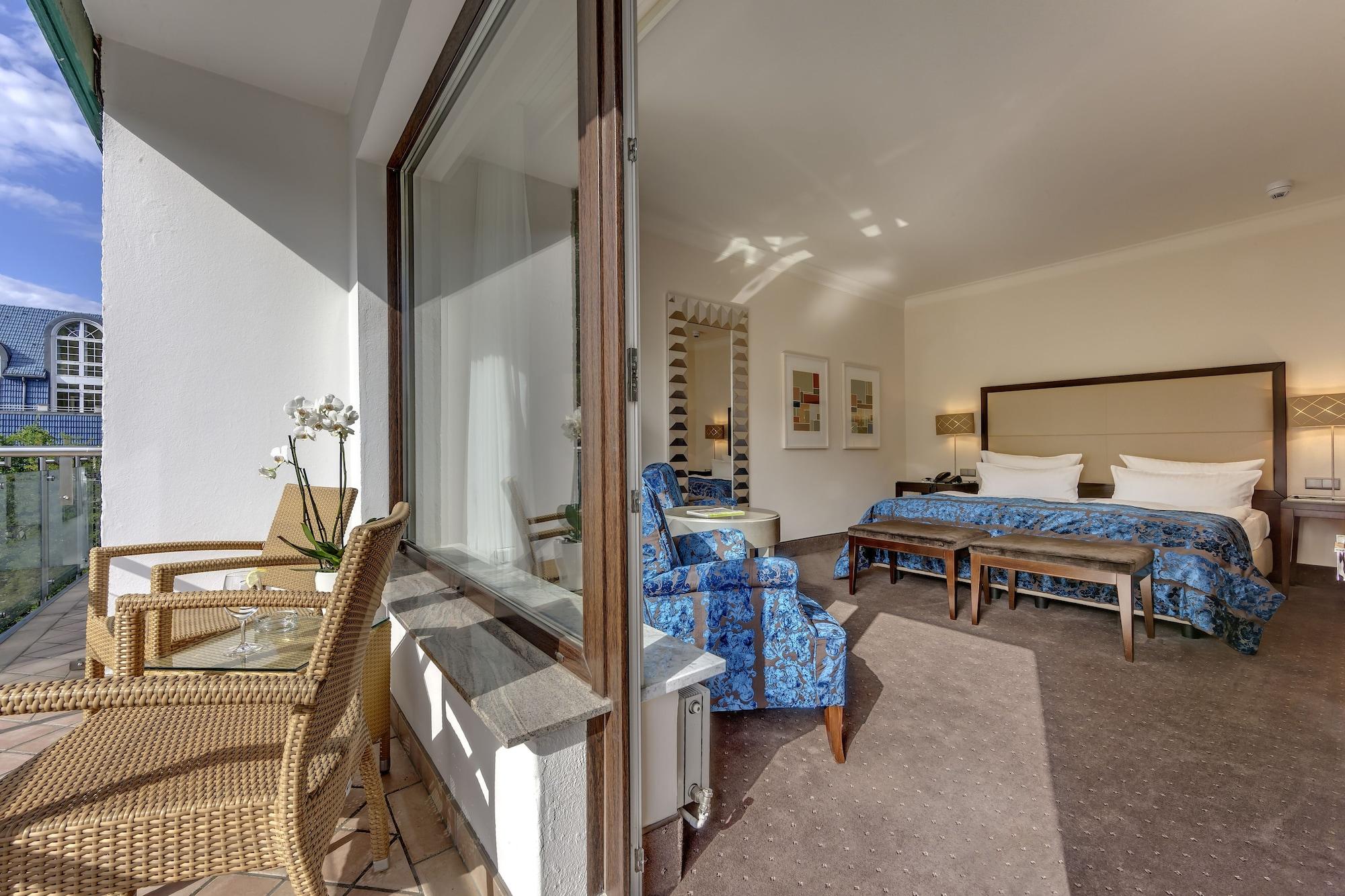 Bernstein Kastania 4* Berlin