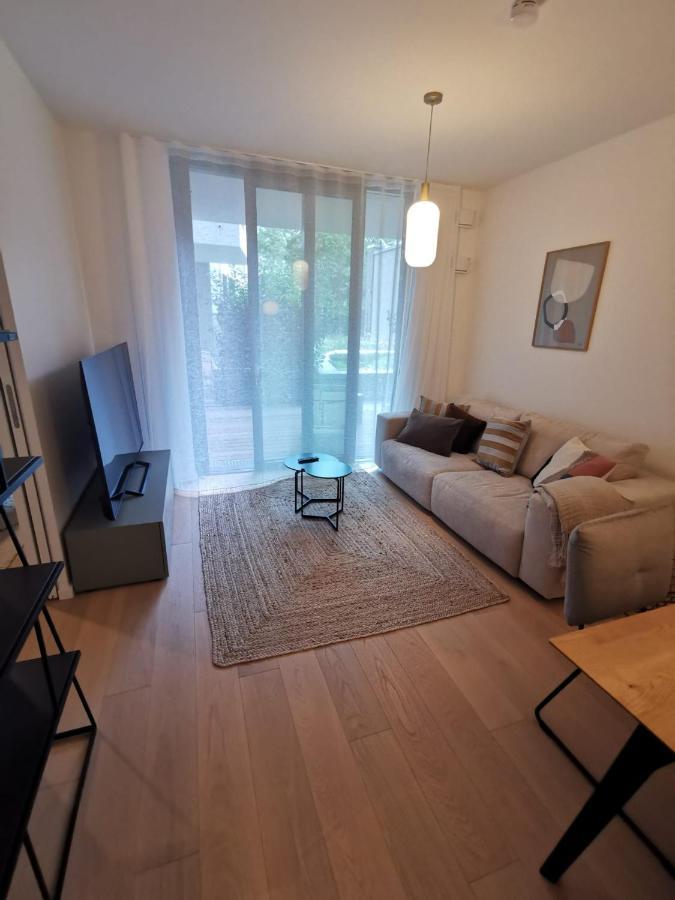 Nova Sky Apartment