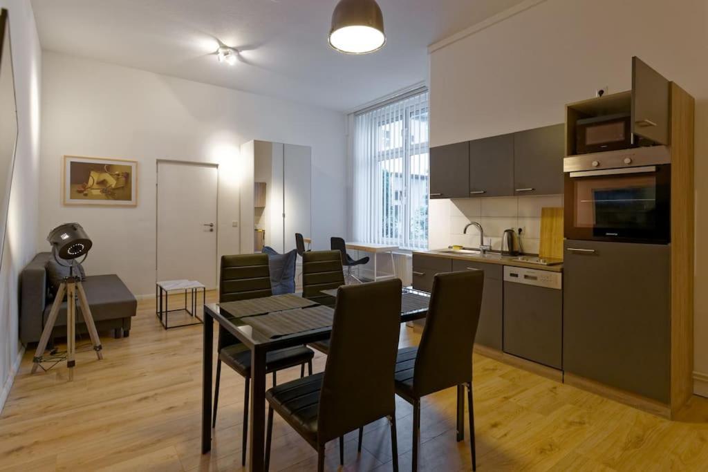 Apartment 2 Neben Warschauer Platz Und Spree
