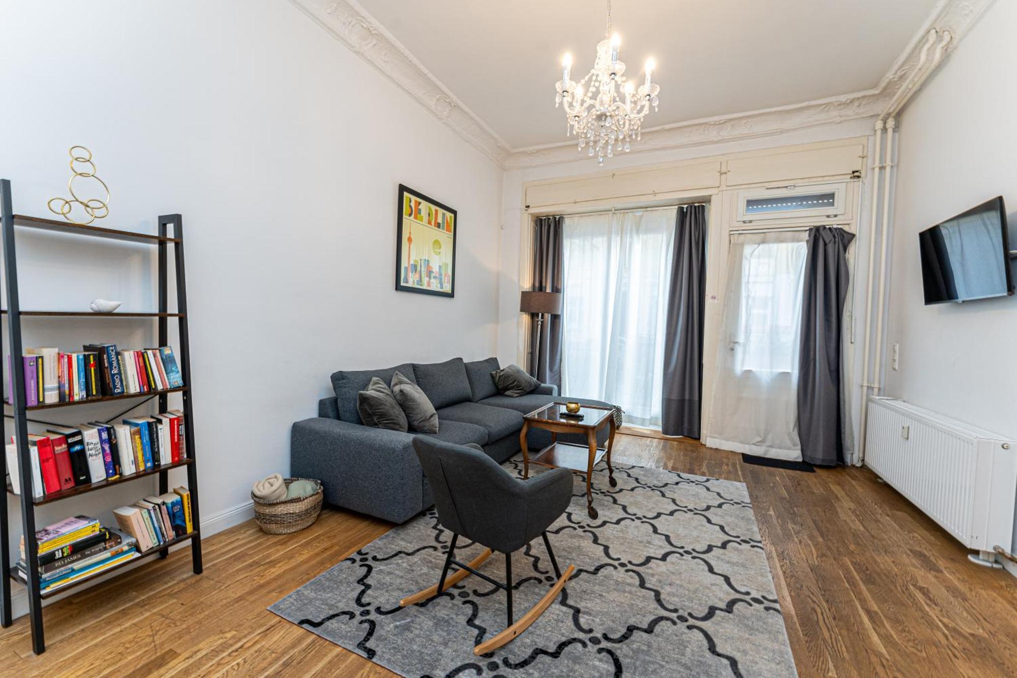 Be In Zentral Und Ruhig Fuer Familien Und Geschaeftsreisende In Schoeneberg *