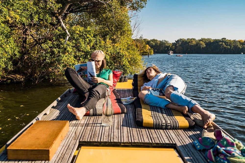 Hausboot Tour Mit Der Wasserkutsche - Fuehrerscheinfrei Bådhotel Berlin