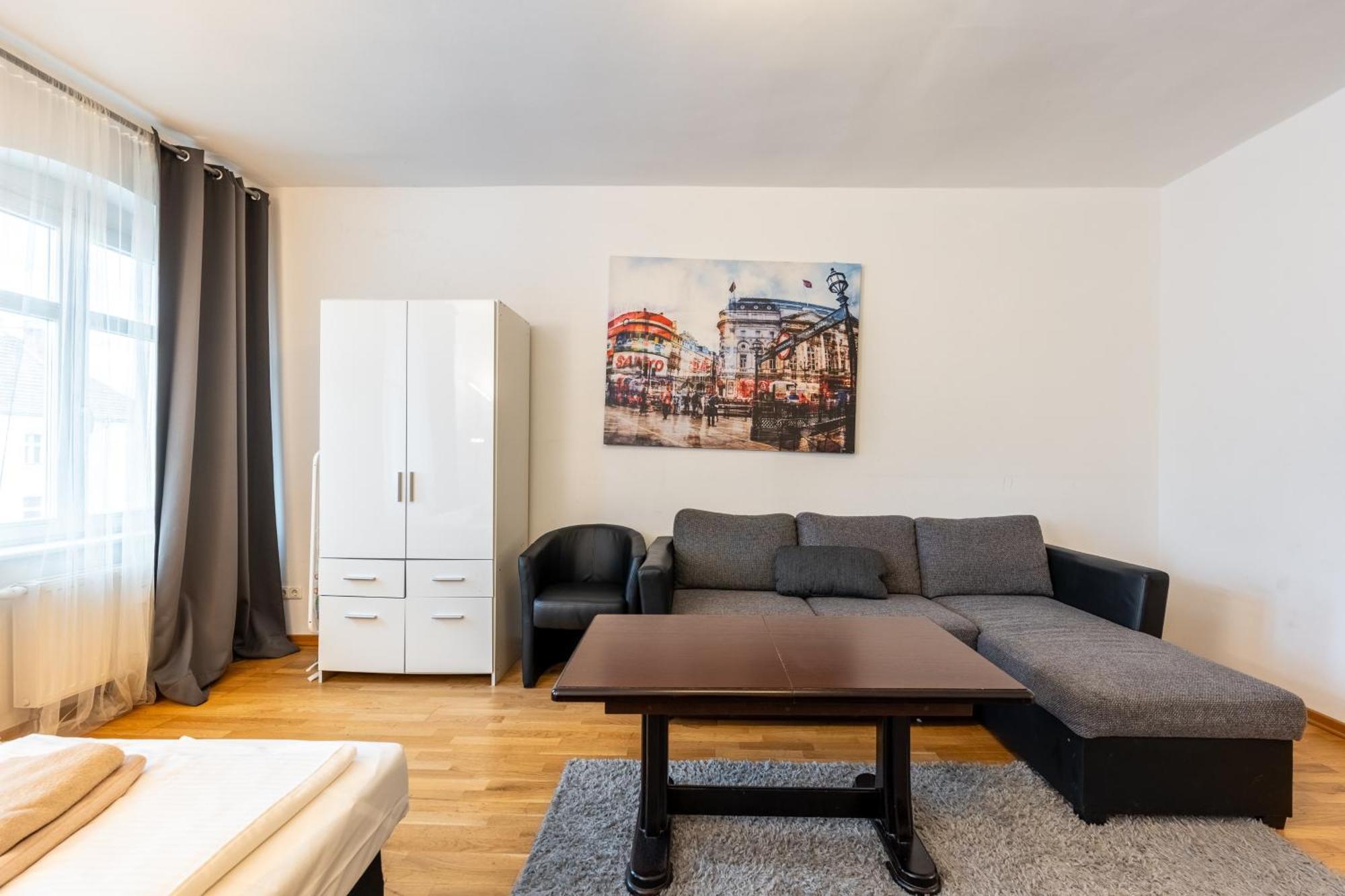 Great Mitte Rosenthaler Platz * Berlin