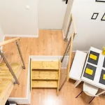 Ll Modern Dream With Ac&High Ceilings 3 Bedrooms