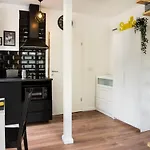 Homely Loft Style Apartment In Berlin Wilmersdorf
