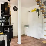 Homely Loft Style Apartment In Berlin Wilmersdorf