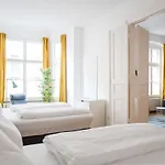 Apartment At Rosenthaler Platz