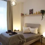 Ground-Floor Studio For 2 Ppl In Prenzlauer Berg