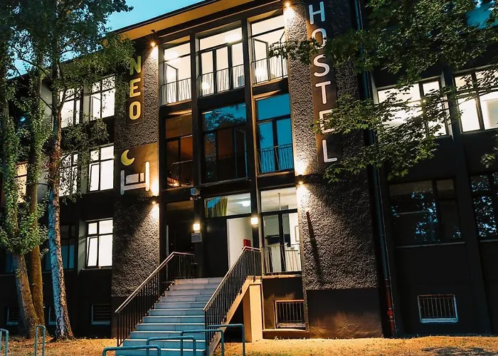 Neohostel