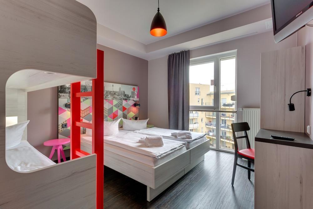 Meininger Hotel Berlin Prenzlauer Berg 3*