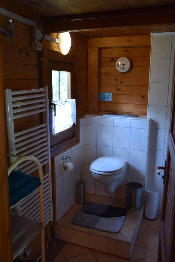 Gemütliches Blockhaus, Waldblick, Nähe Ber/sxf * Berlin