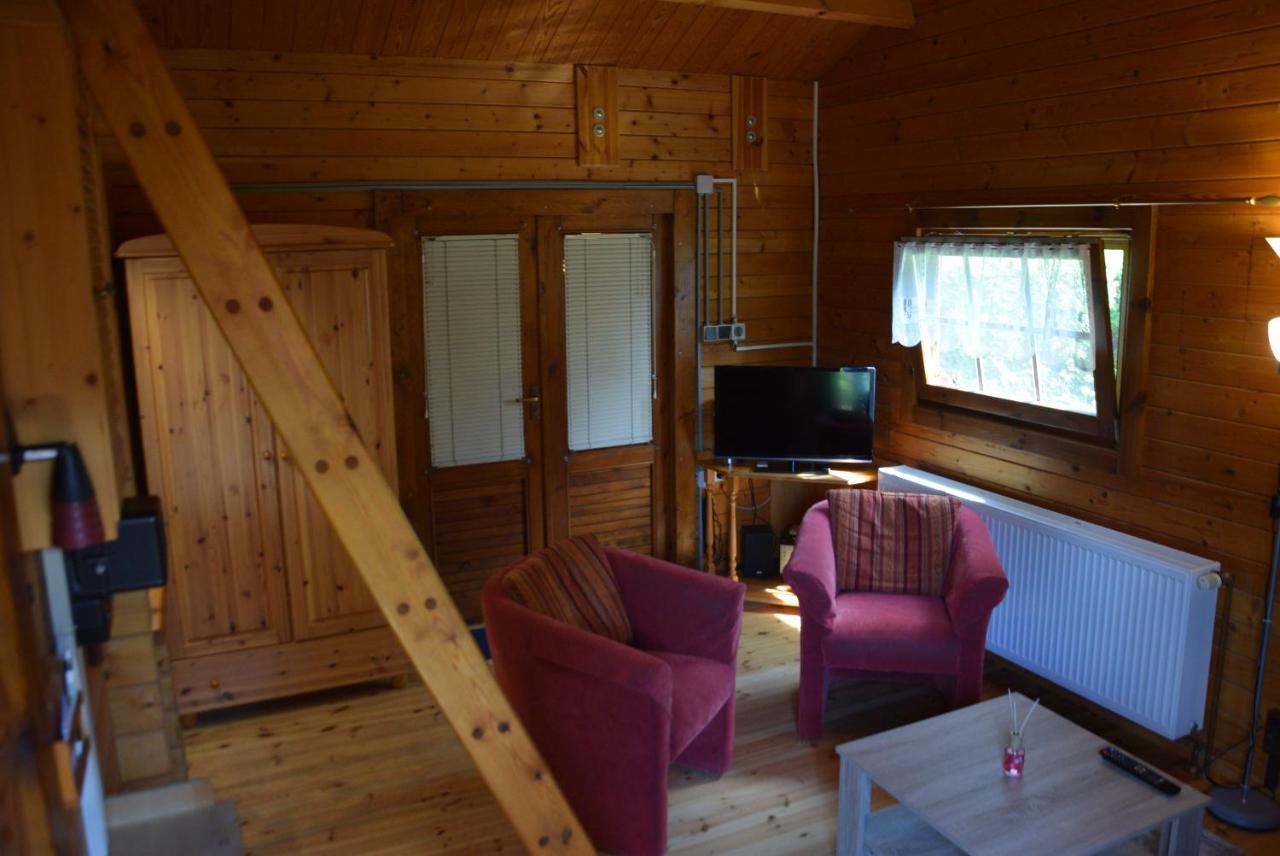 Gemütliches Blockhaus, Waldblick, Nähe Ber/sxf Ferienhaus Berlin