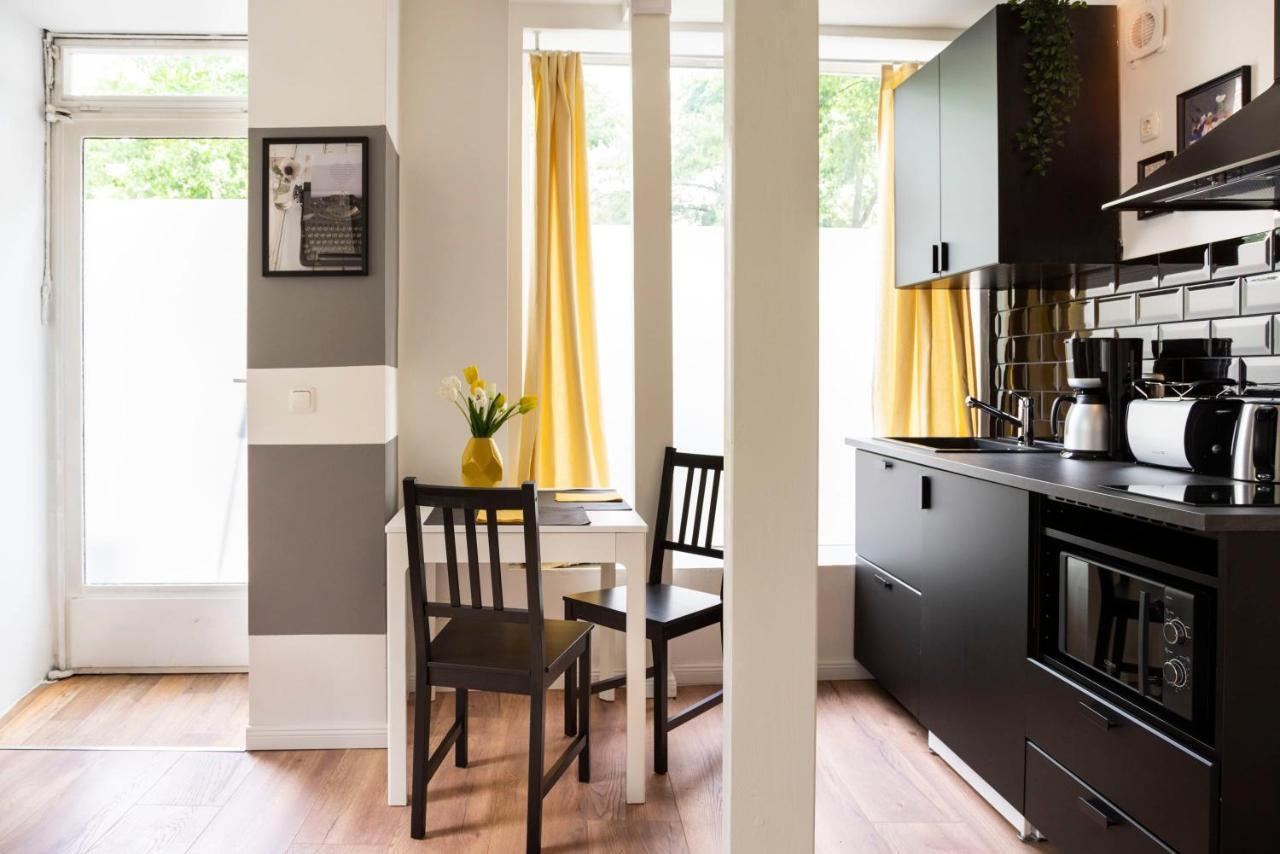 Homely Loft Style In Wilmersdorf