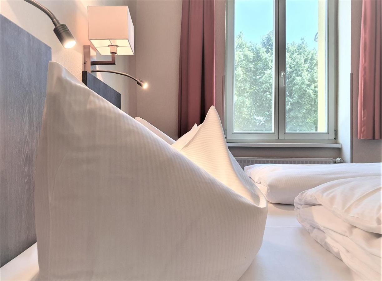 Melarose Feng Shui 3*