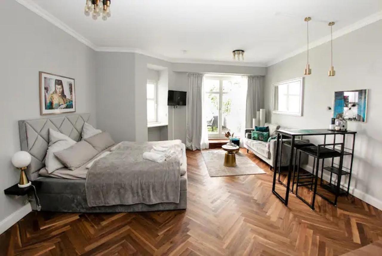 Apartment Arbio I Design In Charlottenburg