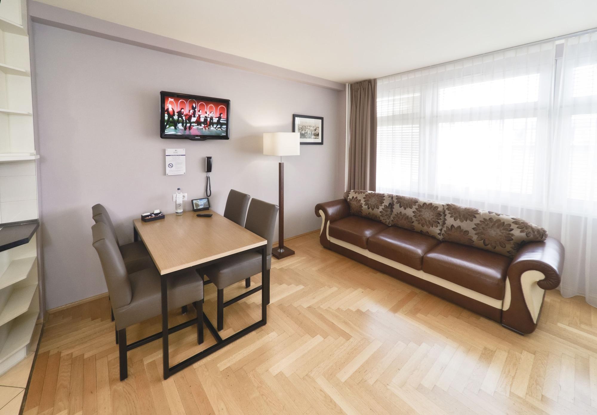 Amc Bundesallee Apartment *