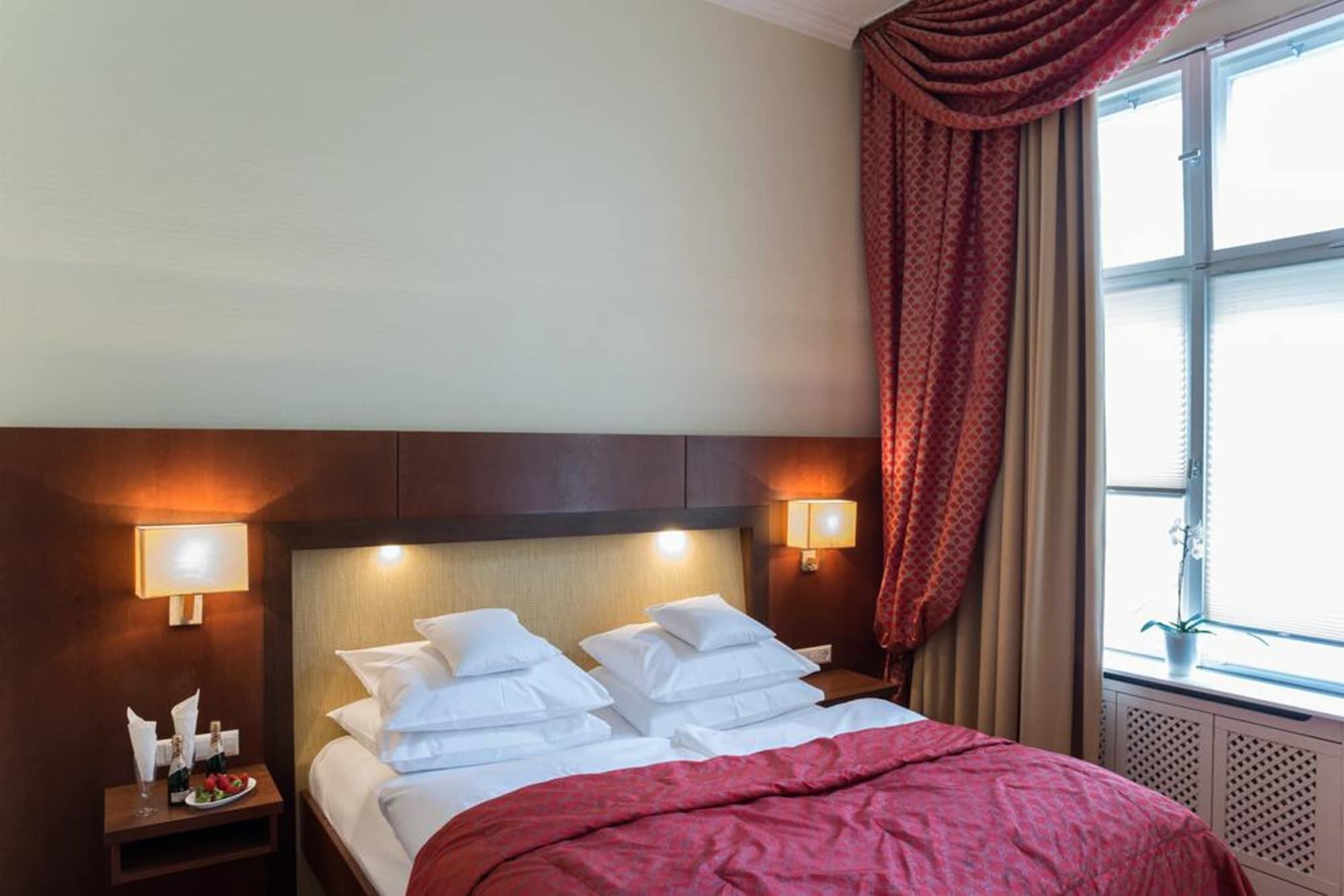 Hotel Augusta Am Kurfuerstendamm 3*