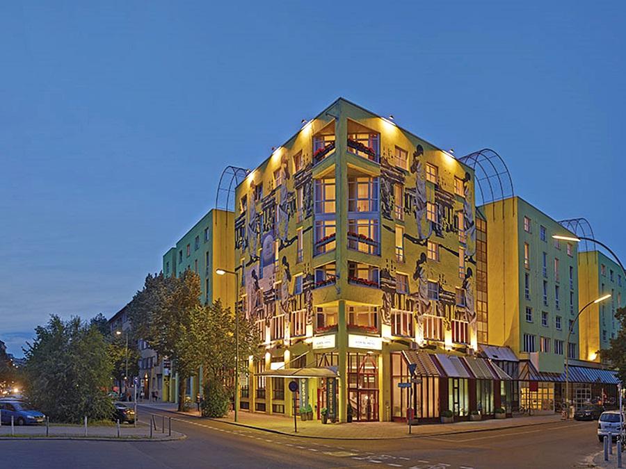 Plaza Charlottenburg Hotel