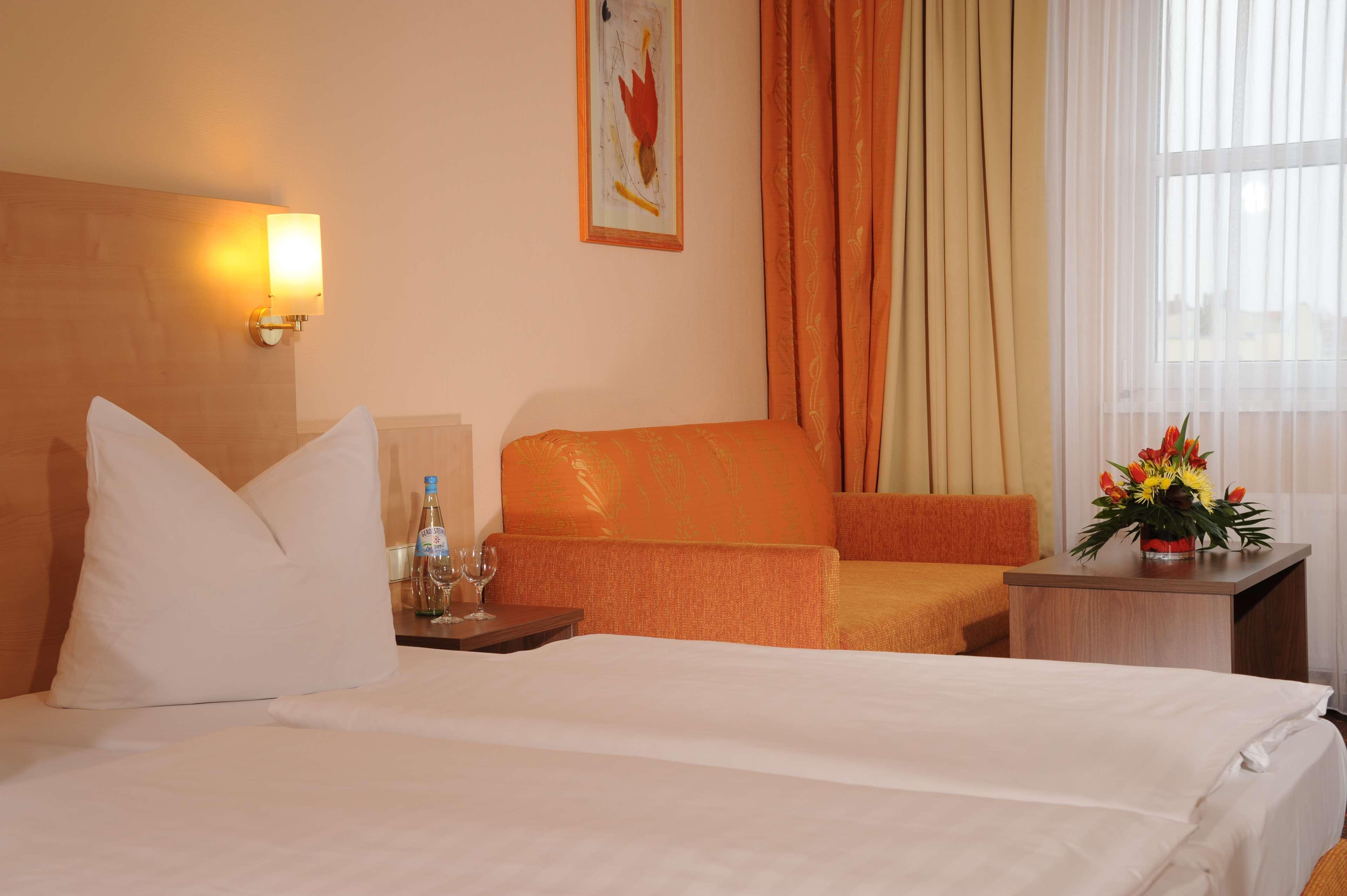 Plaza Charlottenburg Hotel