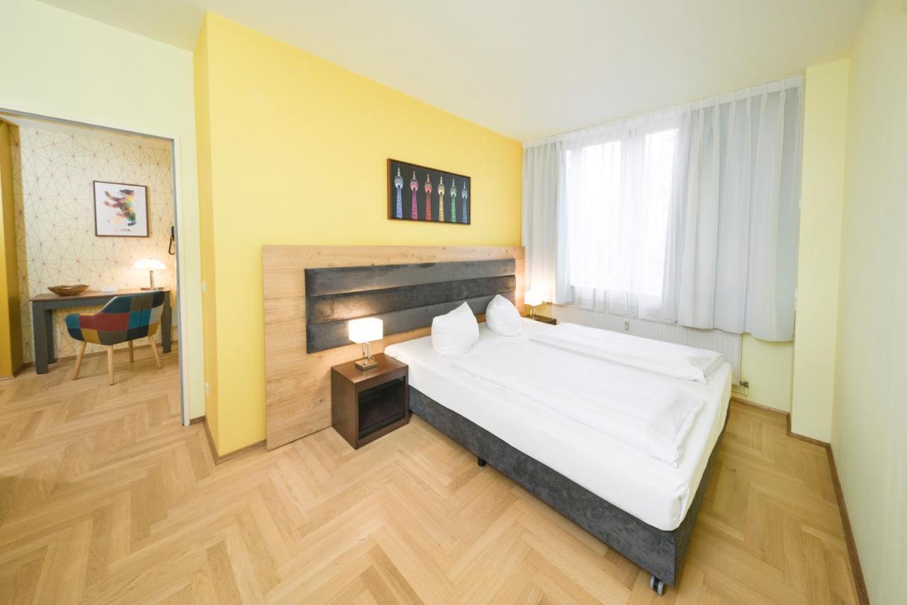 Amc Bundesallee * Berlin