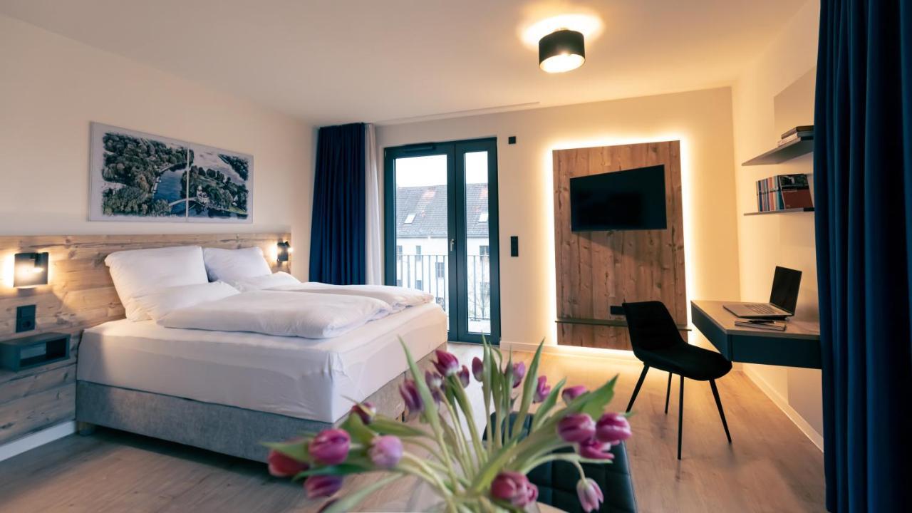 Nena Spreeblau Apartment Berlin
