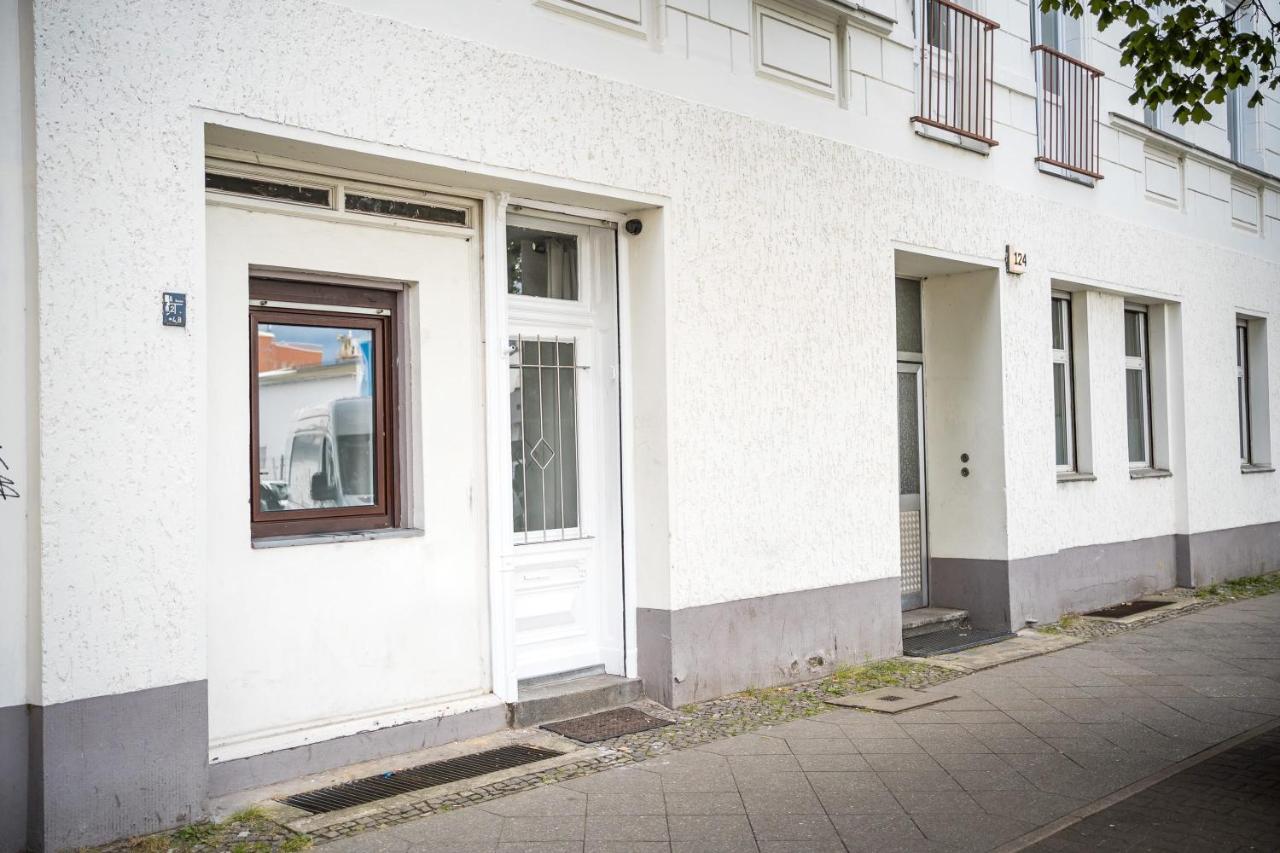 Spacious In Mitte For 6 Apartment *