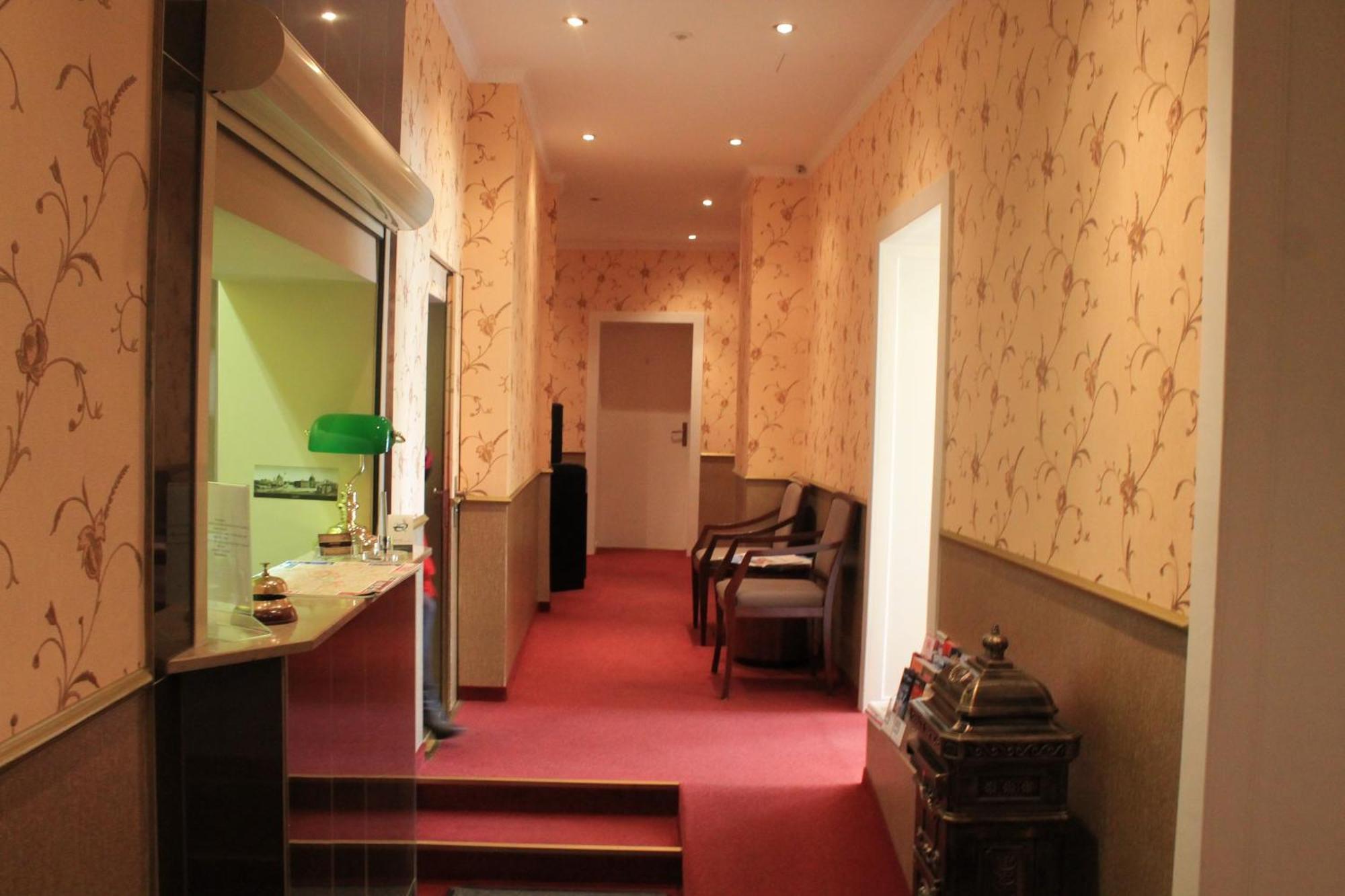 Guest house Hotel-pension Michele 2*