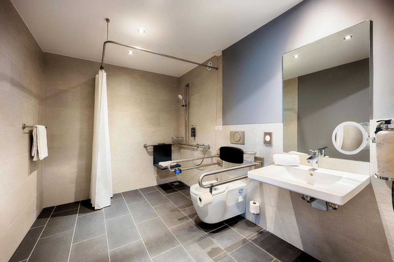 Premier Airport Hotel