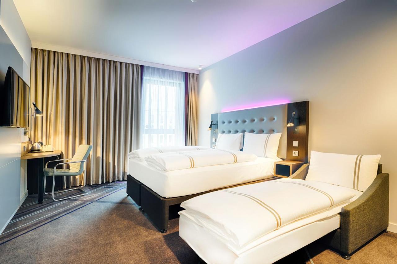 Premier Airport 3*