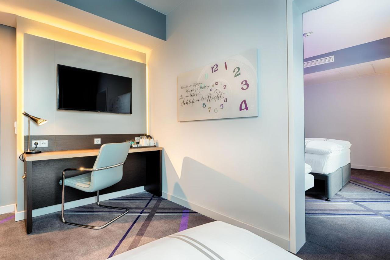 Hotel Premier Airport