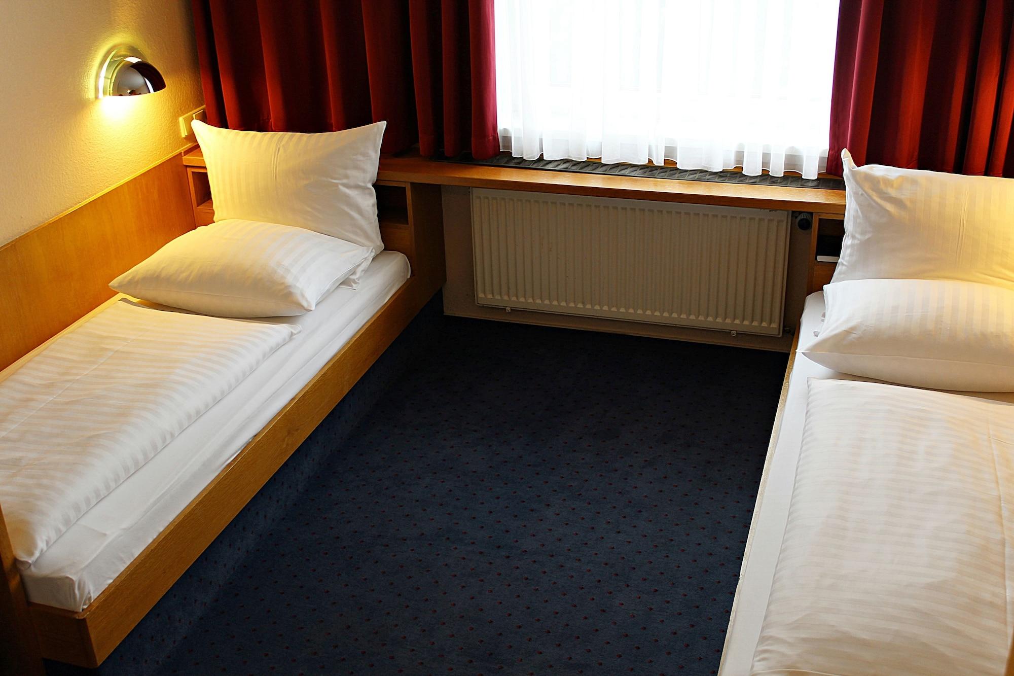 Plaza Charlottenburg Hotel