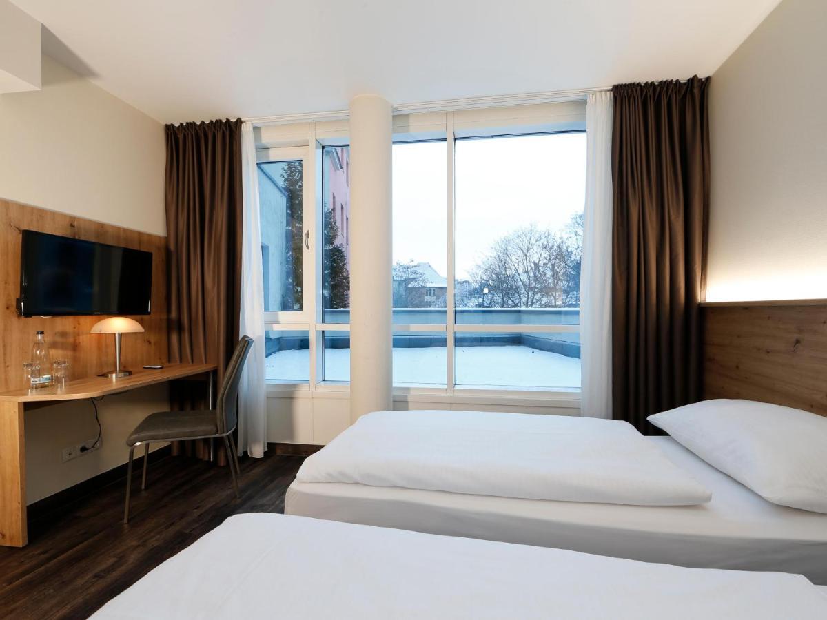 Berlin-mitte 3*