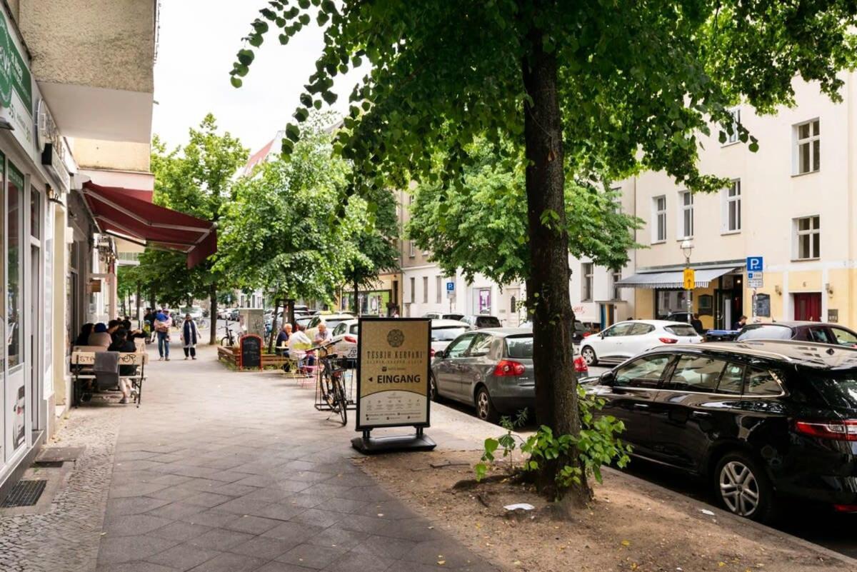 Cosy Three Br Two Bth Ac Self Checkin Street Parking