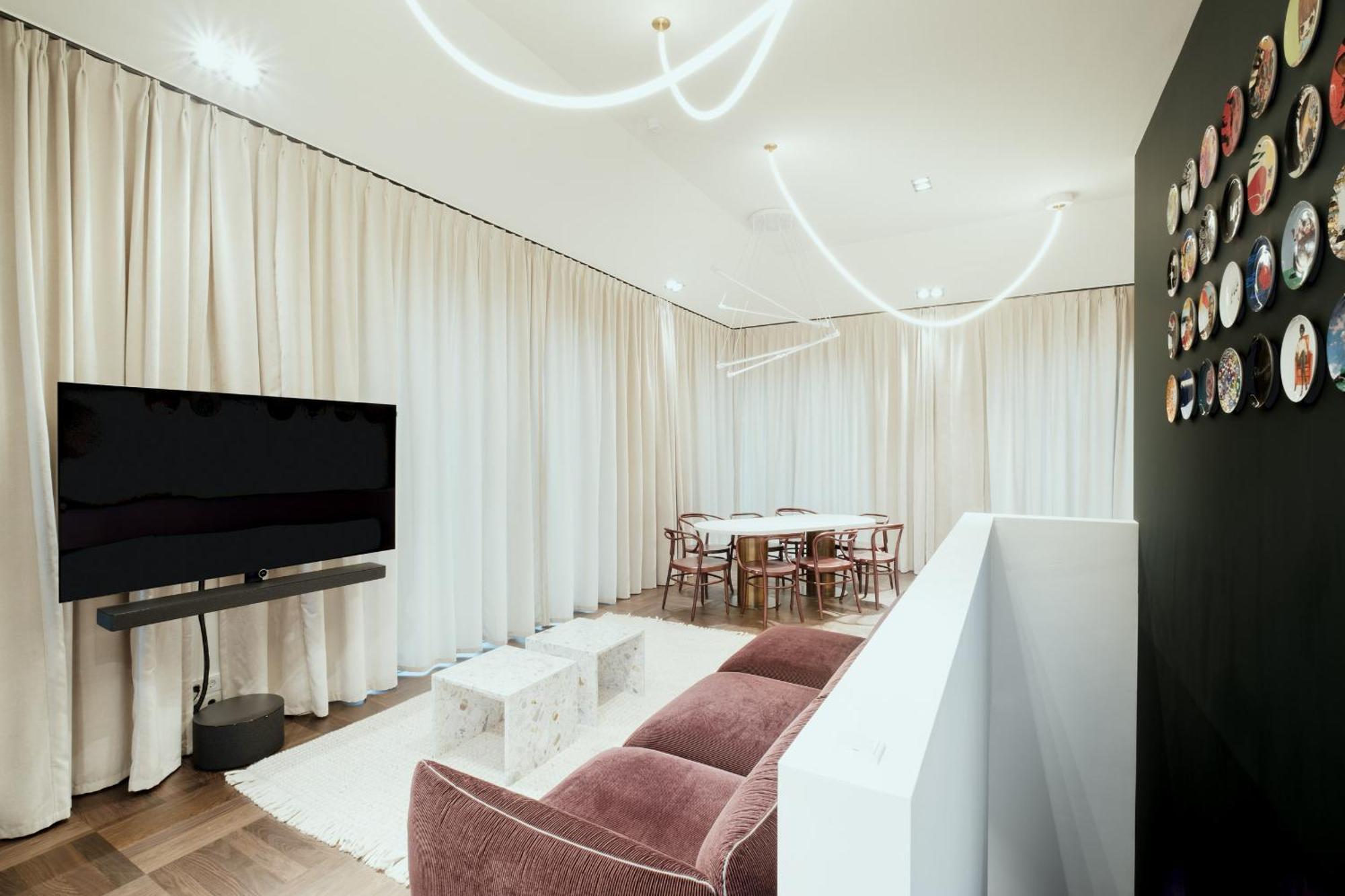 The Garden By Suite030