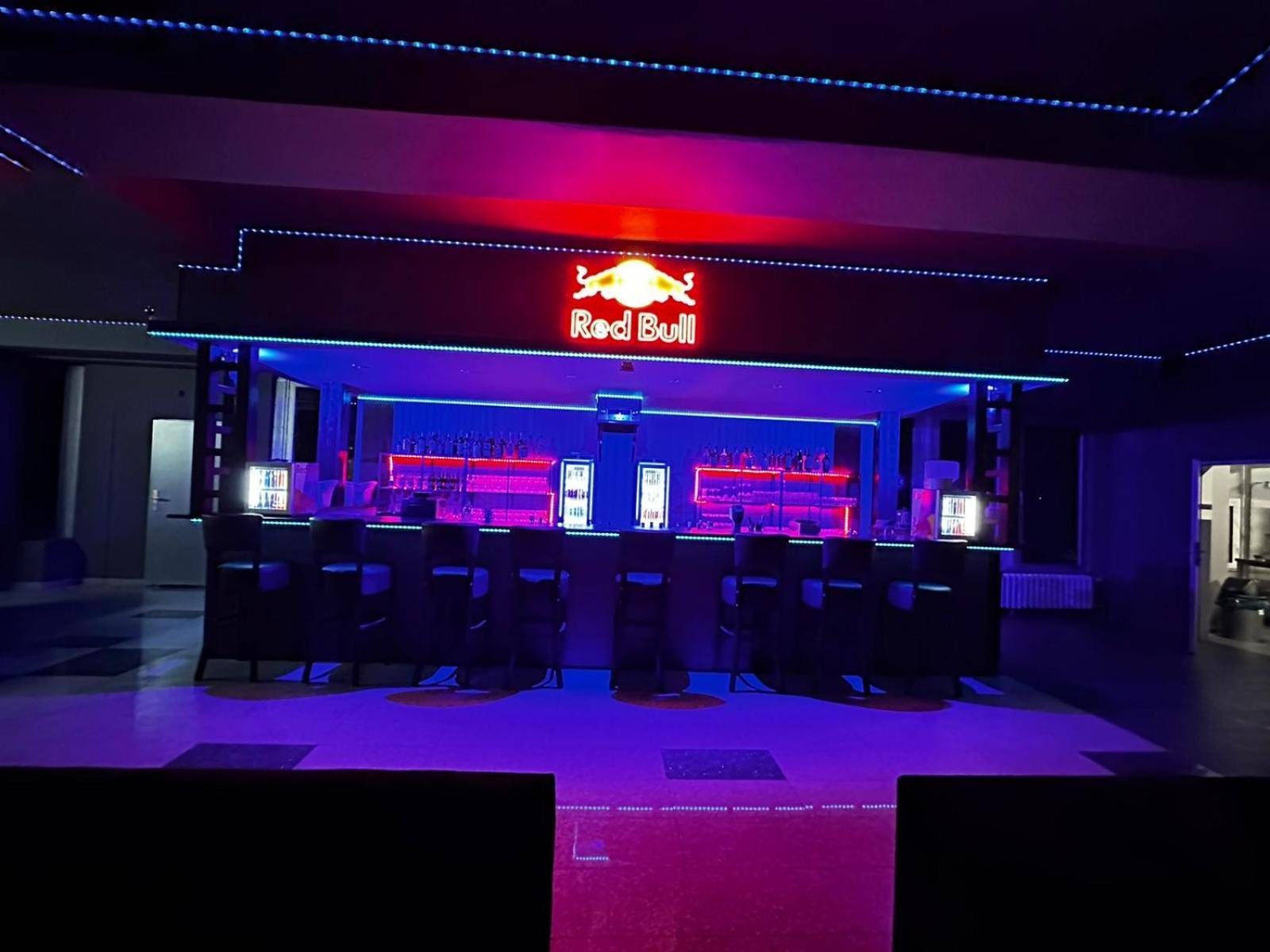 Hotel Ootel.com 3*