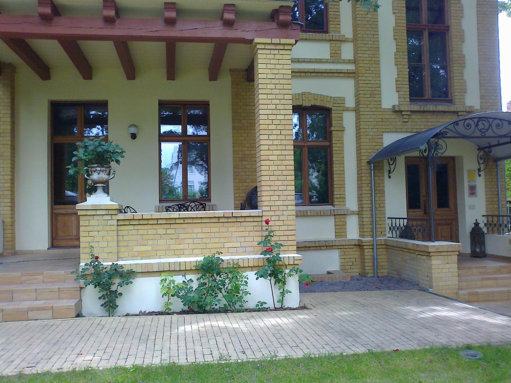 Hotel Residenz Kult 4*