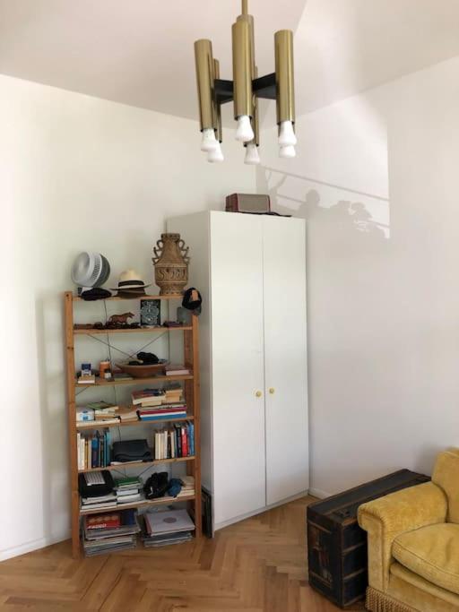 Berliner Altbaubauwohnung In Mitte Apartment