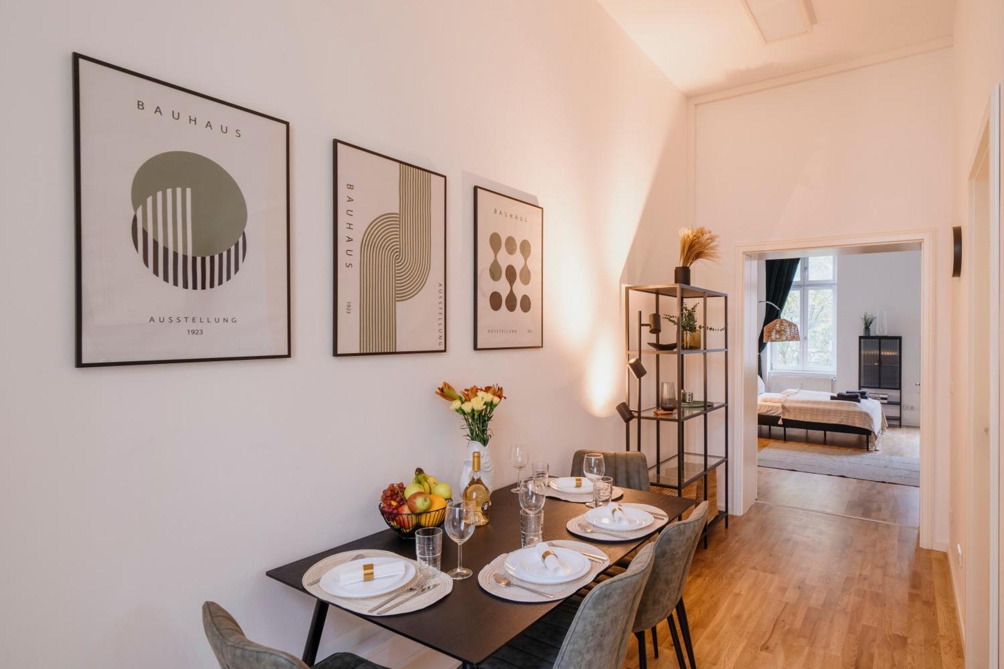 Homely - Chic Flat, View, Subway, Cafe, River Lejlighed *