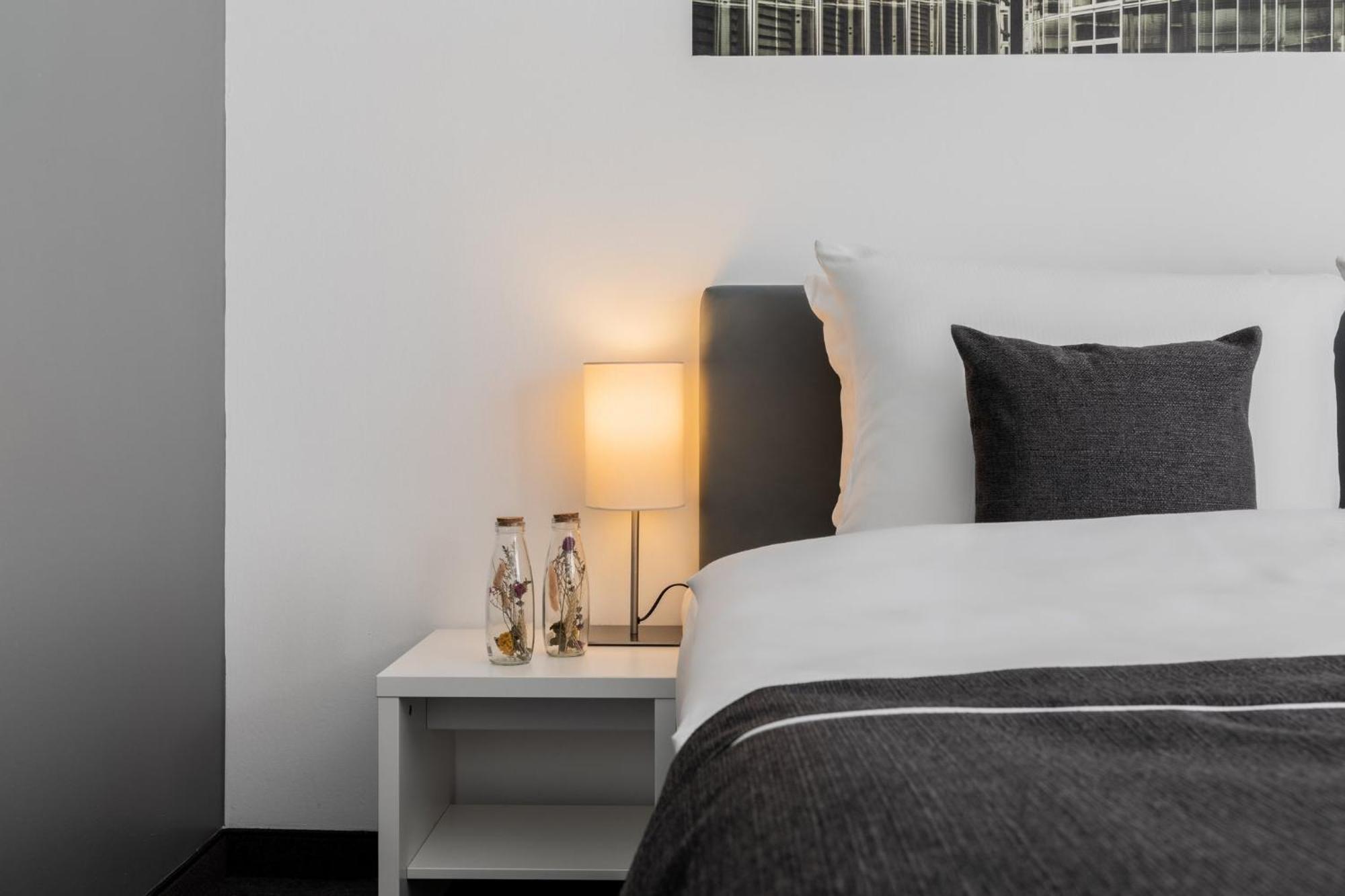 Hotel Garner - Gendarmenmarkt By Ihg Berlin