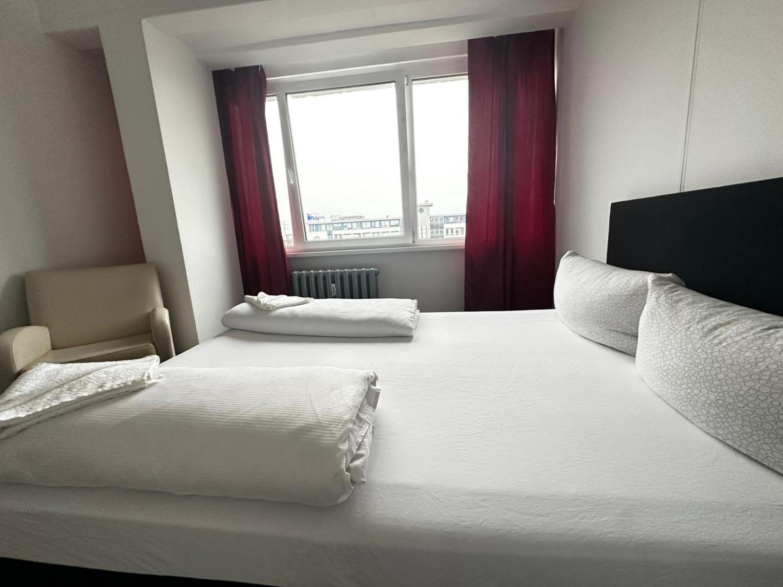 Ootel.com Hotel 3*