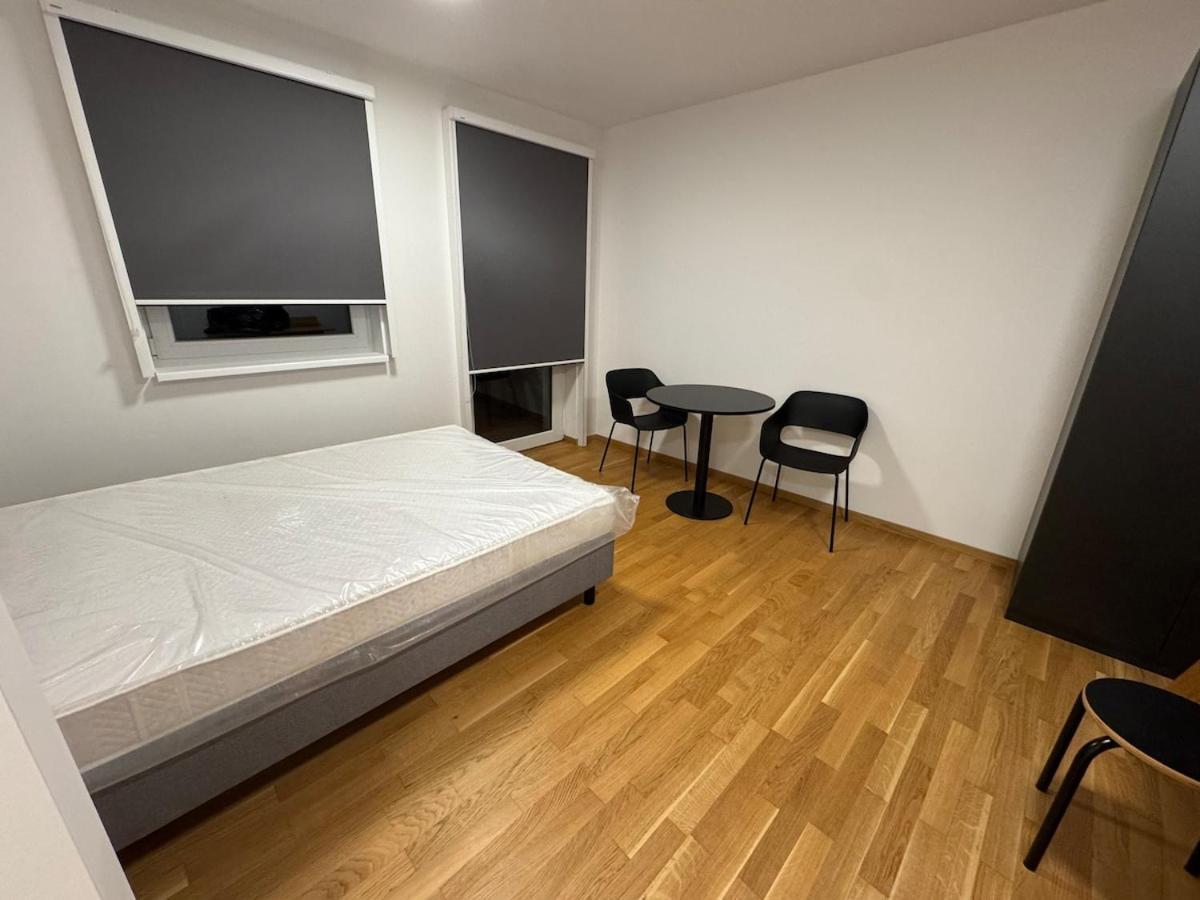 Innsbrucker Platz 1 Apartment *