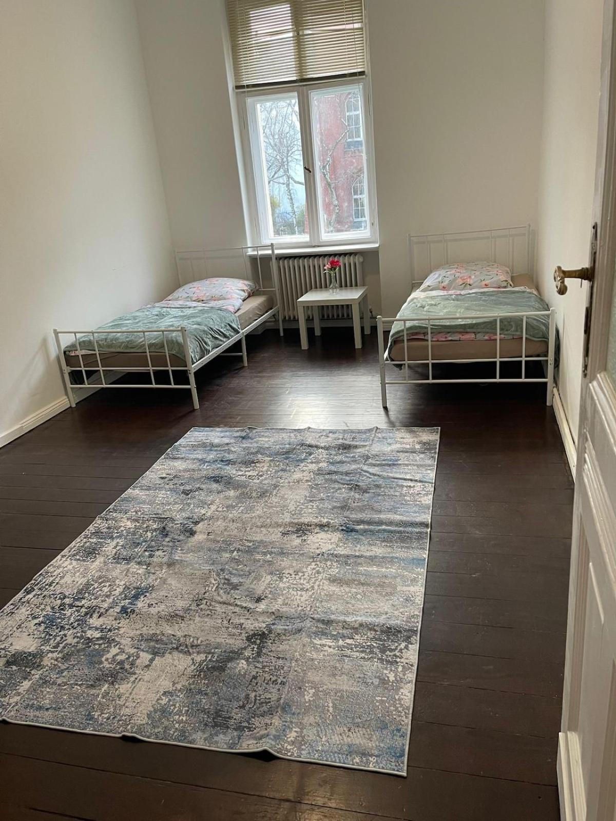 Lejlighed 5-room Schoeneberg *
