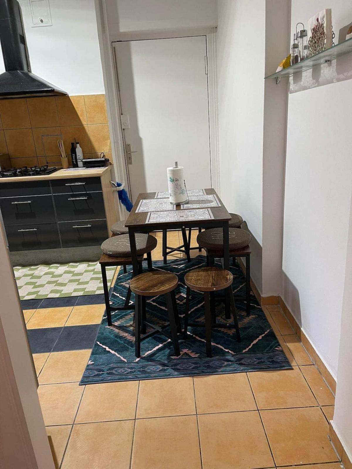 5-room Schoeneberg Lejlighed Berlin