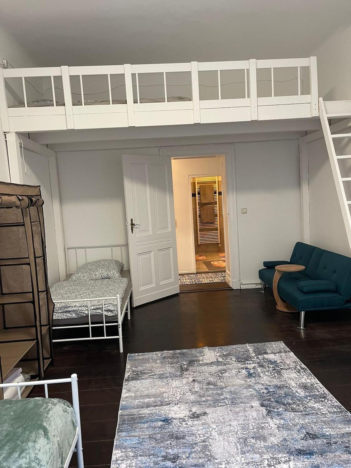 Lejlighed 5-room Schoeneberg Berlin